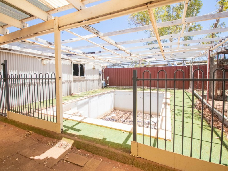 15 Crawford Way, Roebourne WA 6718