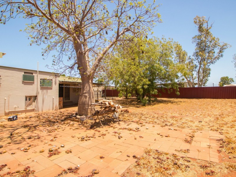 15 Crawford Way, Roebourne WA 6718