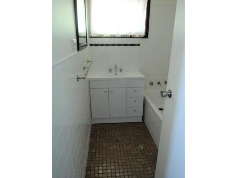 8 Cleaver Terrace, Roebourne WA 6718