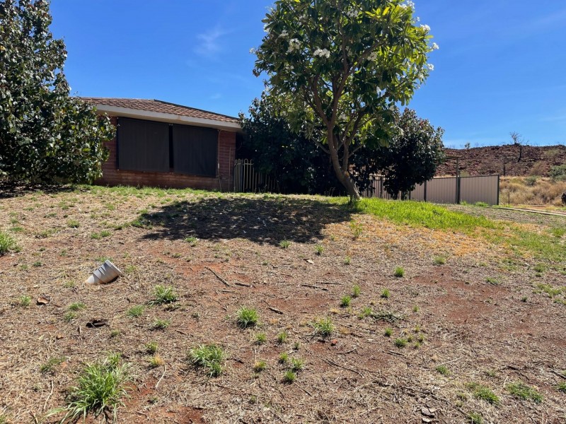 460 Croton Street, Tom Price WA 6751