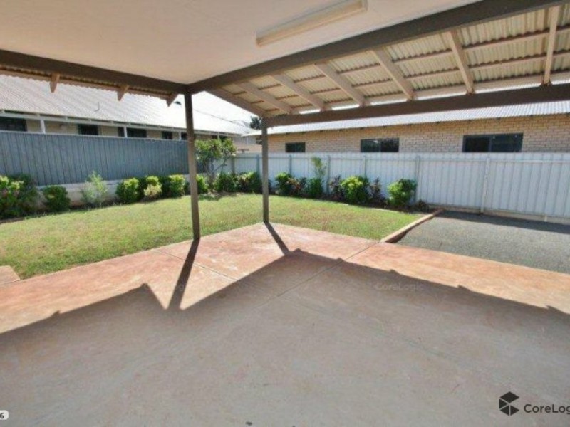 8 Moynes Drive, Baynton WA 6714