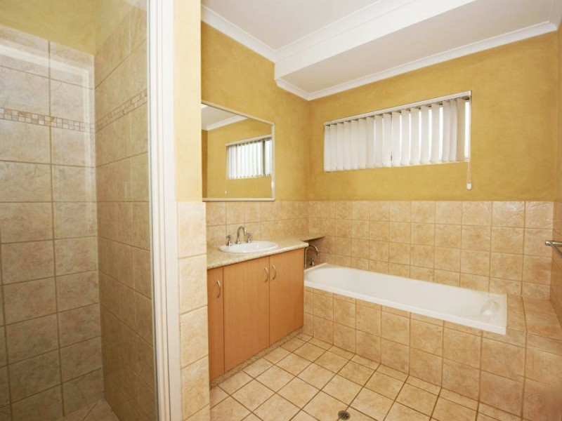 6 Trevally Court, Millars Well WA 6714