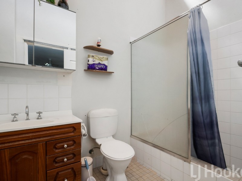 8A Comrie Court, Baynton WA 6714