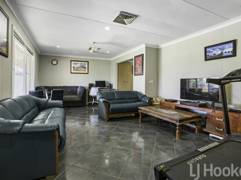 19 Irwin Crescent, Dampier WA 6713