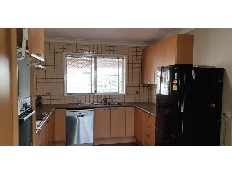 19 Irwin Crescent, Dampier WA 6713