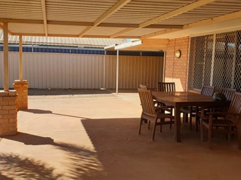 19 Irwin Crescent, Dampier WA 6713