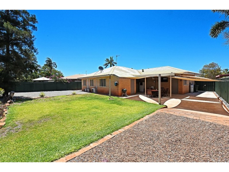 6 Parker Close, Baynton WA 6714