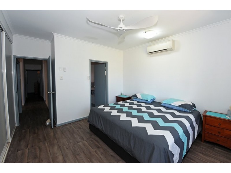 6 Parker Close, Baynton WA 6714