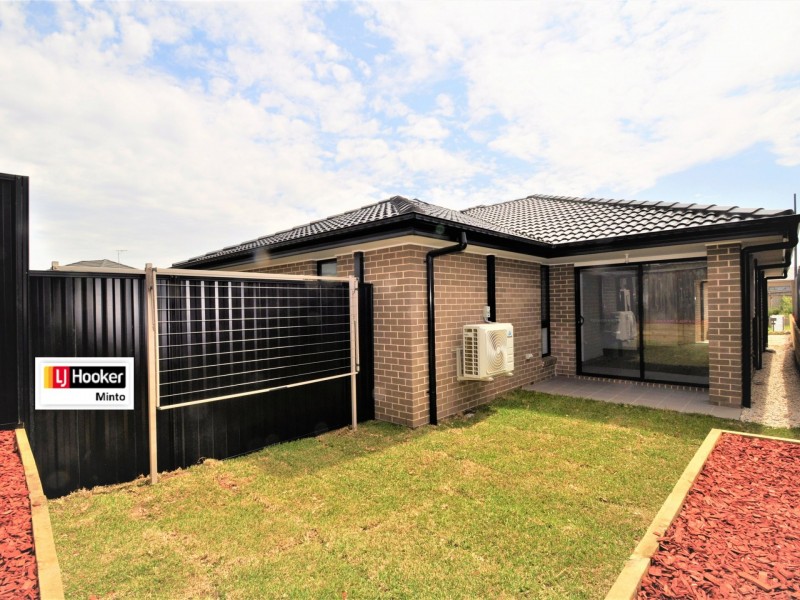 6A Torbreck Street, Minto NSW 2566