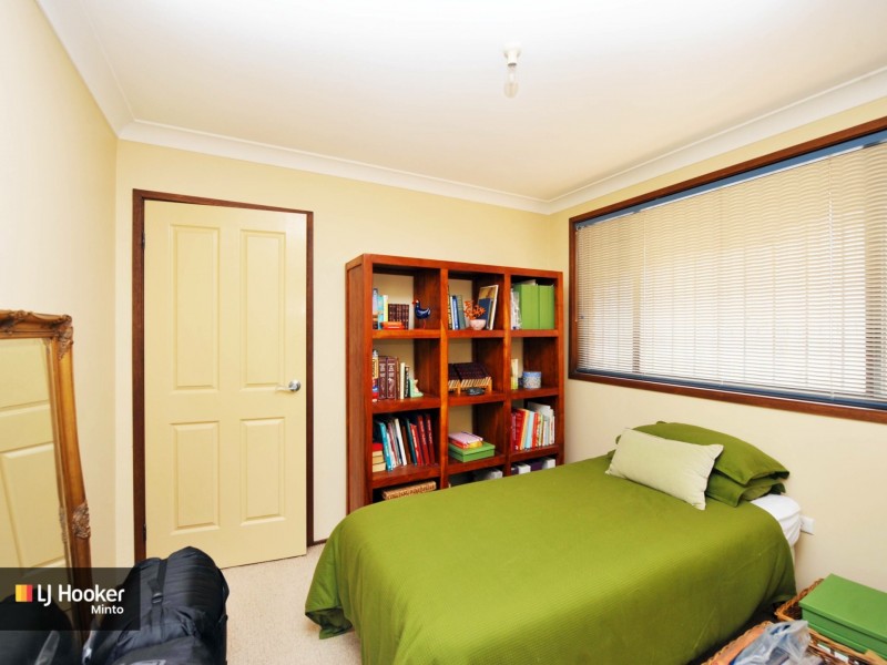 237 Eagleview Road, Minto NSW 2566