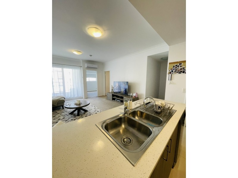 310/32 Chamberlian St, Campbelltown NSW 2560