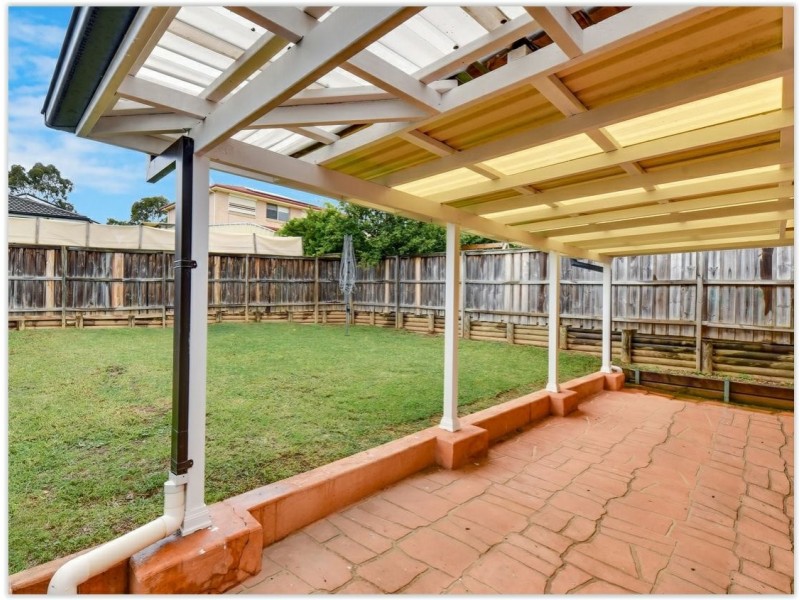 22 Norman Dunlop Crescent, Minto NSW 2566