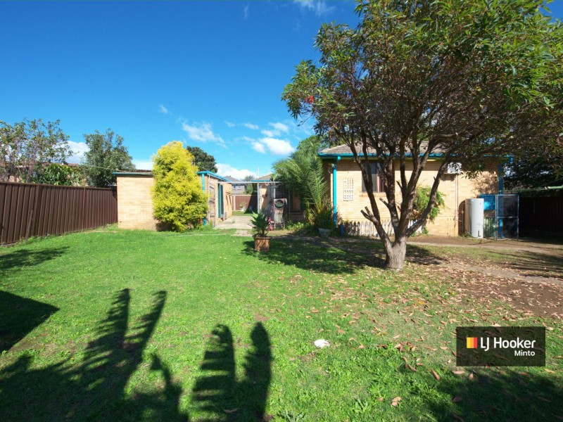 2 Benham Road, Minto NSW 2566