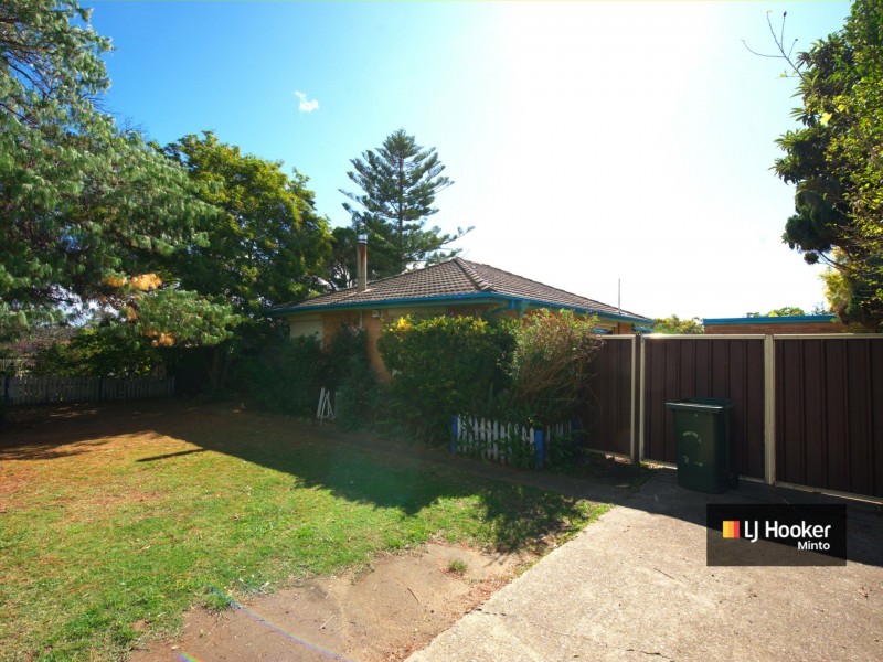 2 Benham Road, Minto NSW 2566