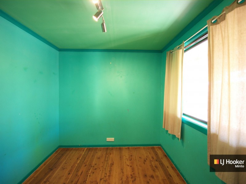 2 Benham Road, Minto NSW 2566