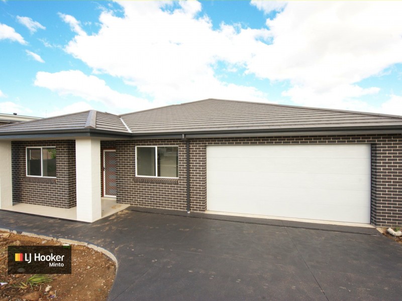 91 University Drive Macarthur Hei, Campbelltown NSW 2560