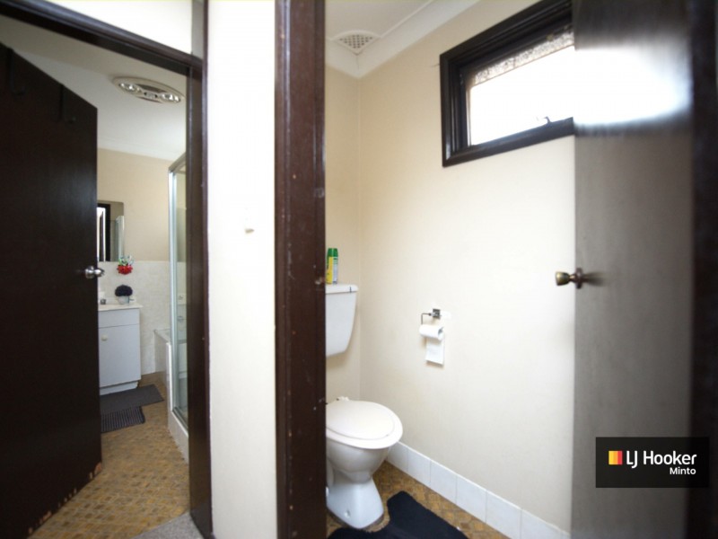 Unit 15/2-4 Whipbird Ave, Ingleburn NSW 2565