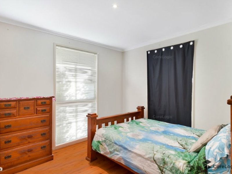 7 Lotus Place, Macquarie Fields NSW 2564