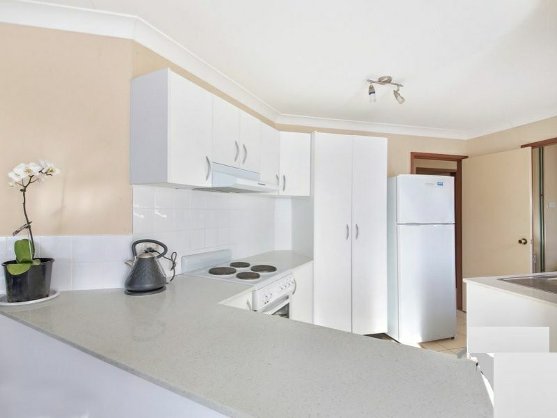 Villa 6/4 Mery Street, Macquarie Fields NSW 2564