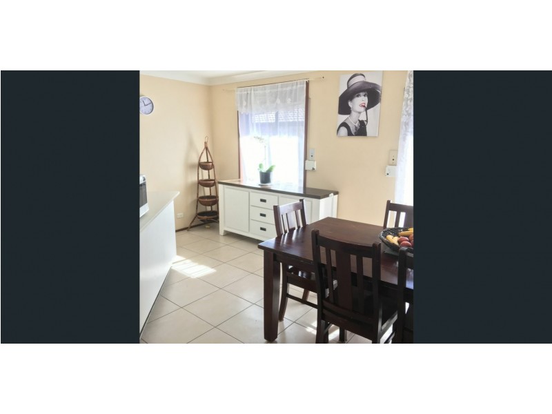 Villa 6/4 Mery Street, Macquarie Fields NSW 2564