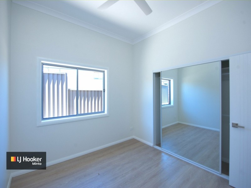 52 Poulton Terrace, Campbelltown NSW 2560