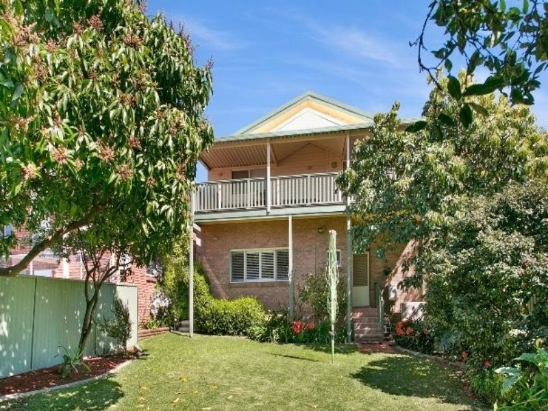 2 Segenhoe Street, Arncliffe NSW 2205