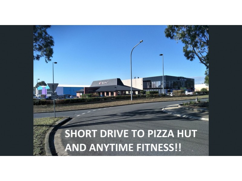 18 Lamington Place, Bow Bowing NSW 2566