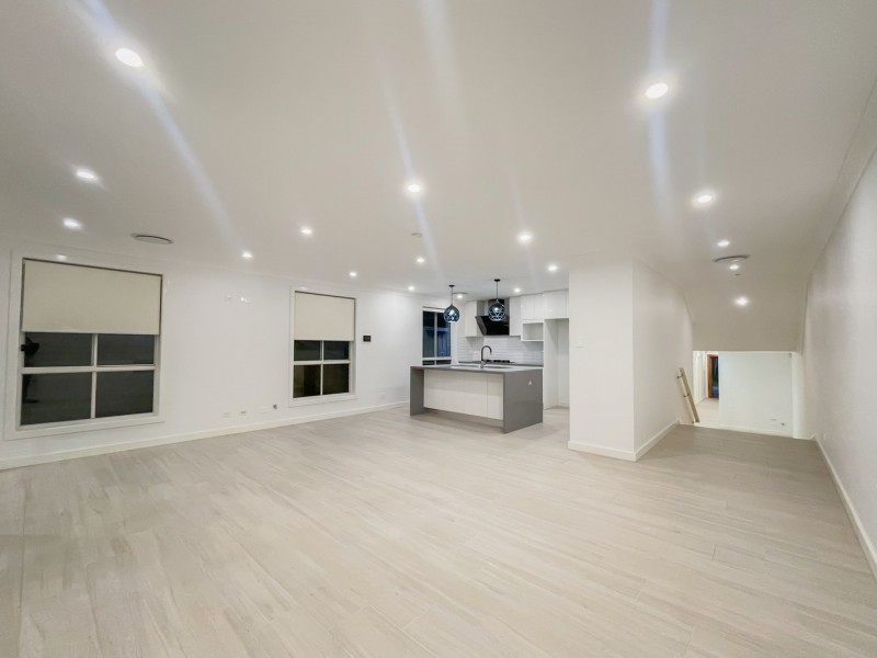 100 Poulton Terrace, Campbelltown NSW 2560