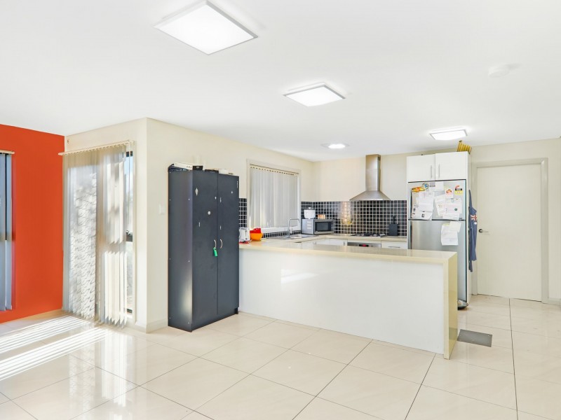 116 Eagleview Road, Minto NSW 2566