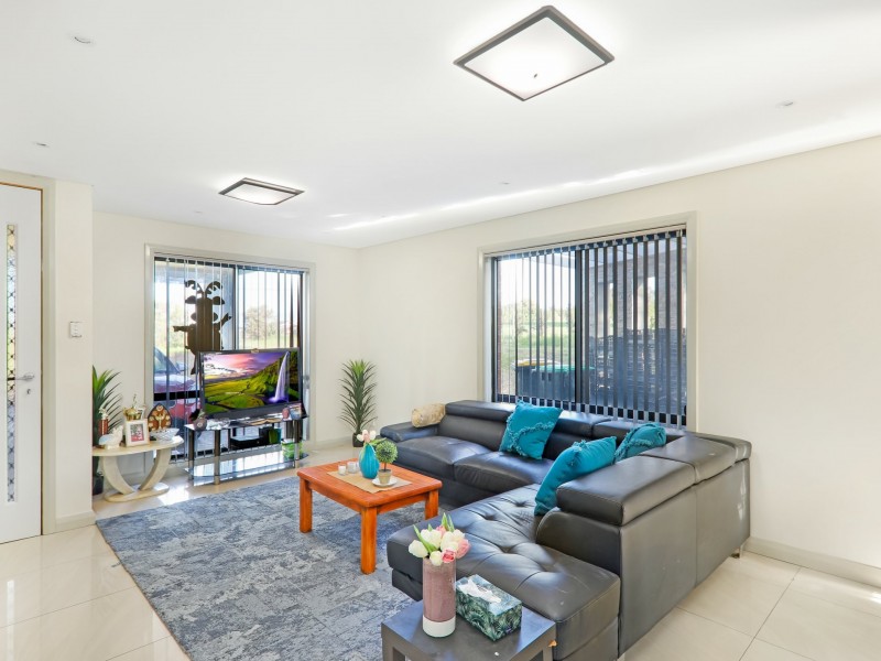 116 Eagleview Road, Minto NSW 2566