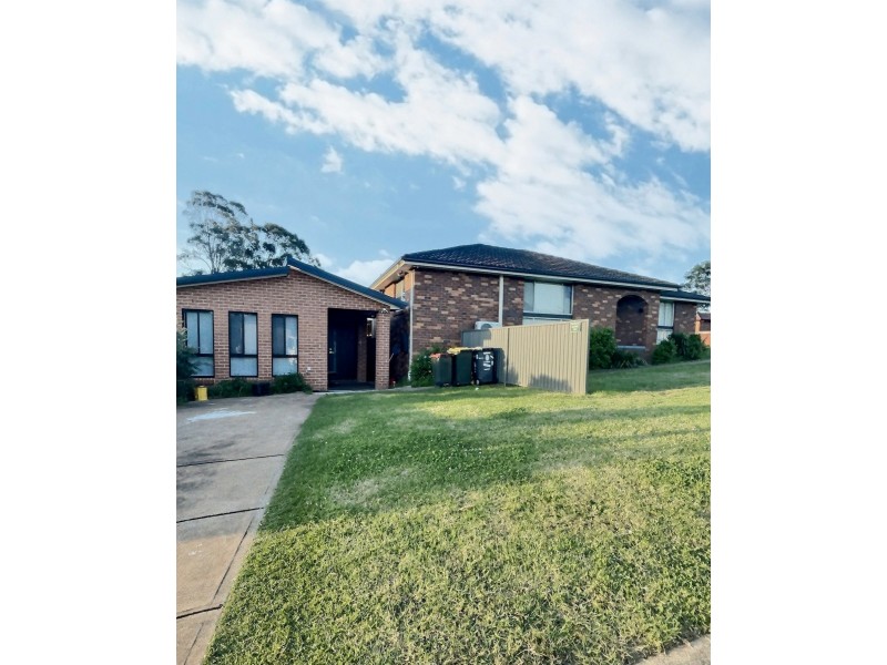 23 Normandy Terrace, Leumeah NSW 2560