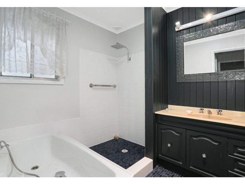 23 Normandy Terrace, Leumeah NSW 2560