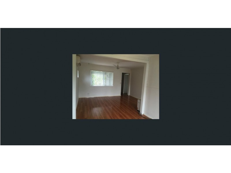 5 Lochee Ave, Minto NSW 2566