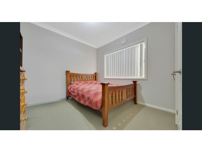 28 Mortimer Street, Minto NSW 2566