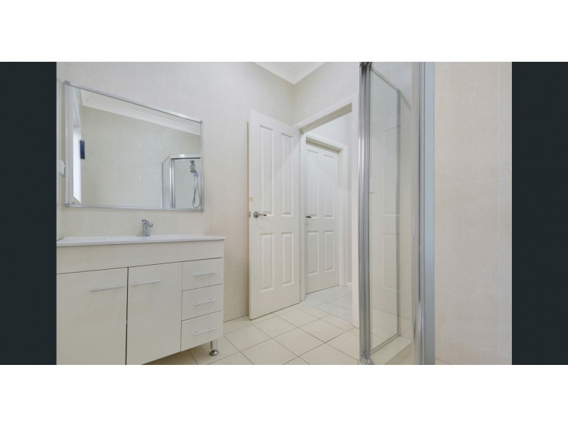 28 Mortimer Street, Minto NSW 2566