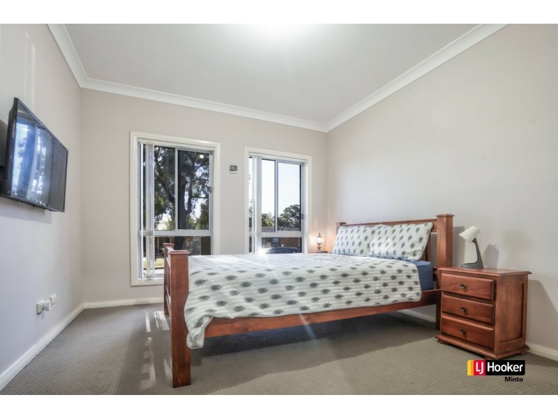 28 Mortimer Street, Minto NSW 2566