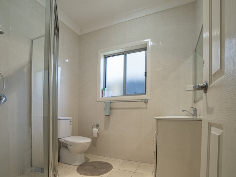 28 Mortimer Street, Minto NSW 2566