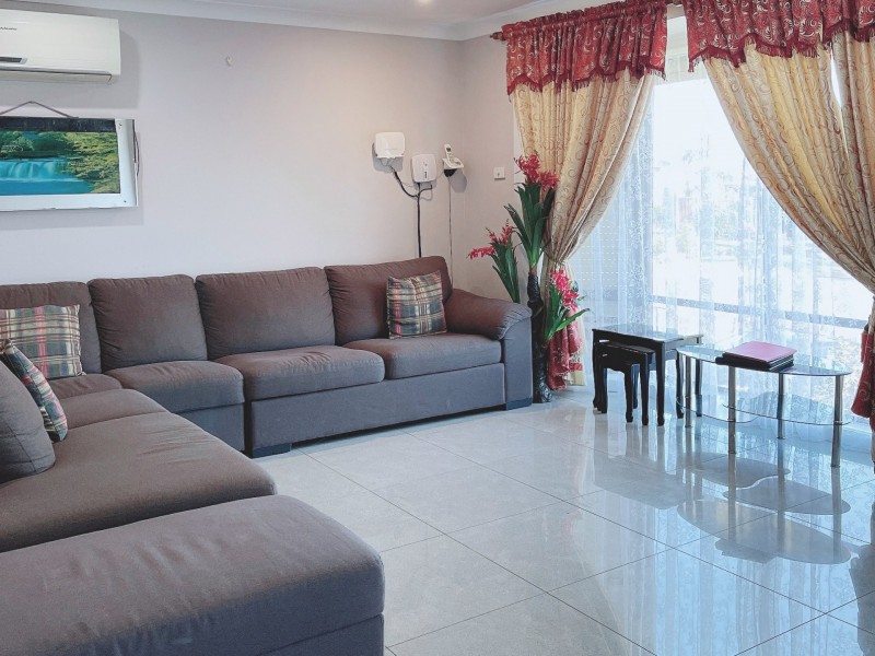 3 Ross Pl, Minto NSW 2566