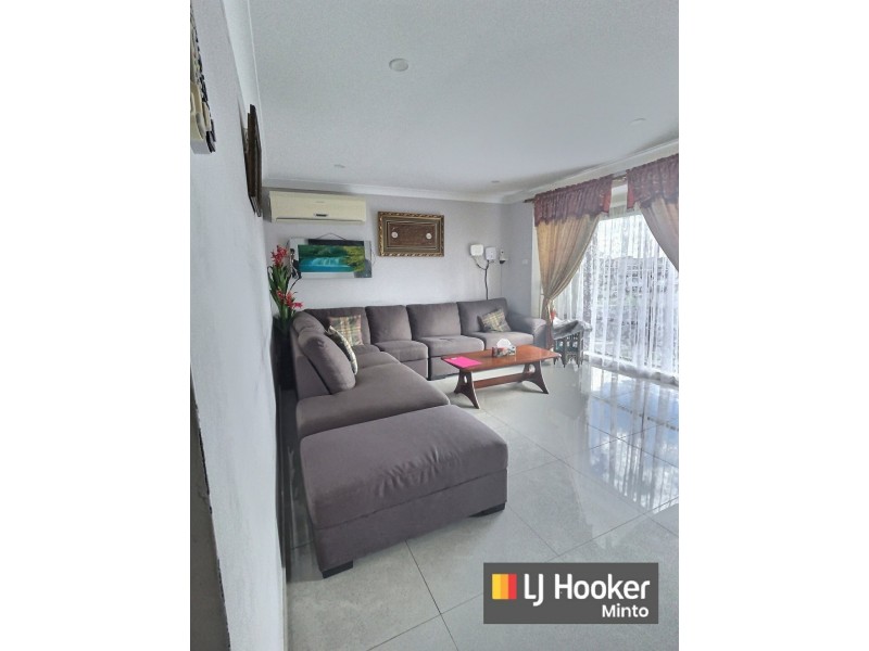 3 Ross Pl, Minto NSW 2566