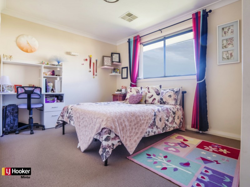 26 Mortimer Street, Minto NSW 2566
