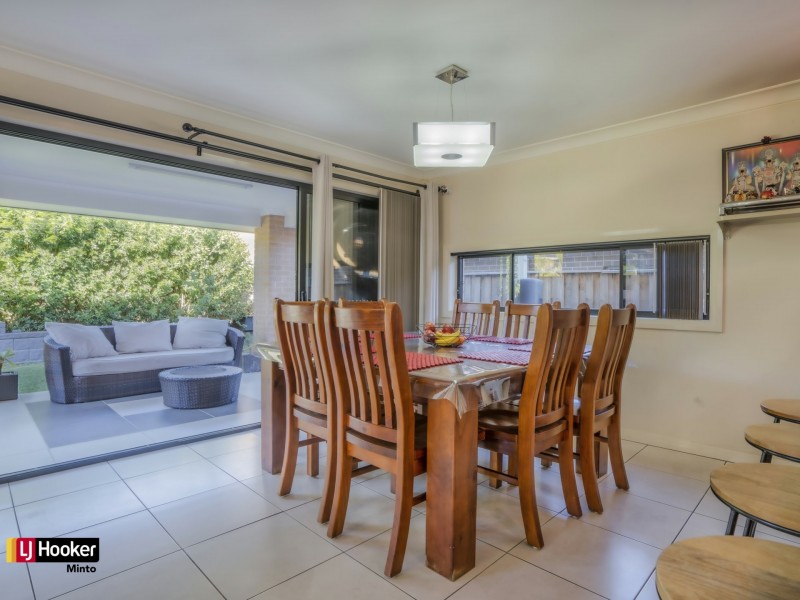 26 Mortimer Street, Minto NSW 2566