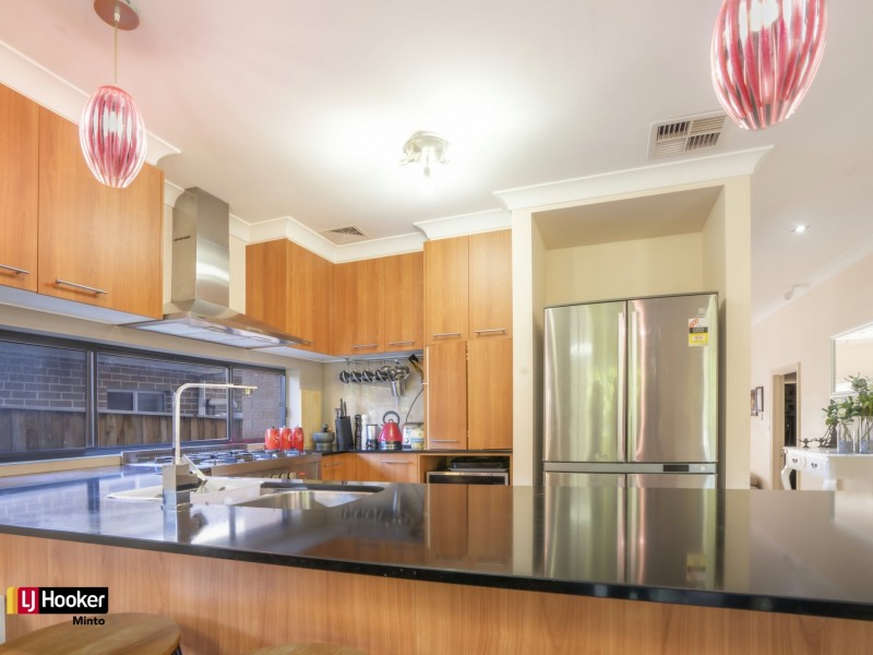 26 Mortimer Street, Minto NSW 2566