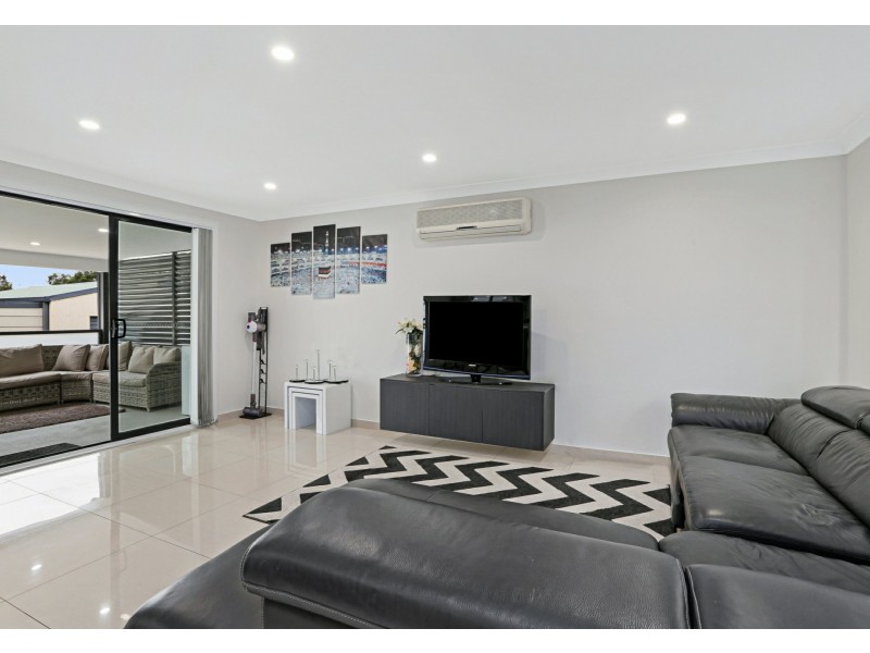 14 Missouri  St, Kearns NSW 2558