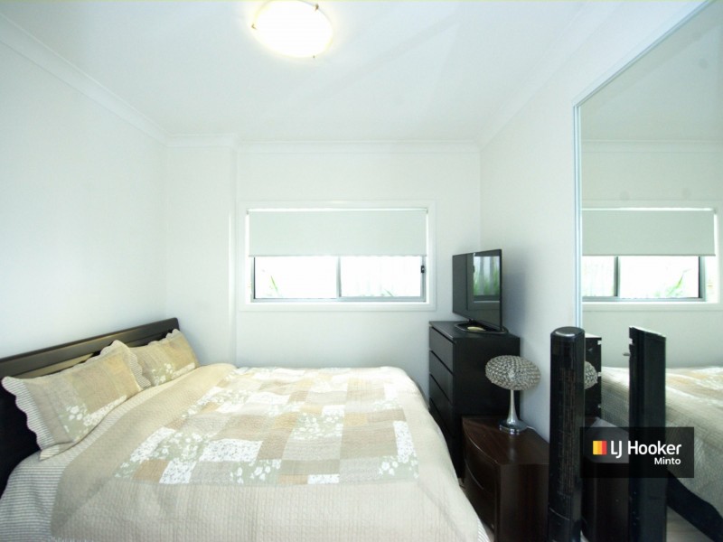 1/32 Chamberlain Street, Campbelltown NSW 2560