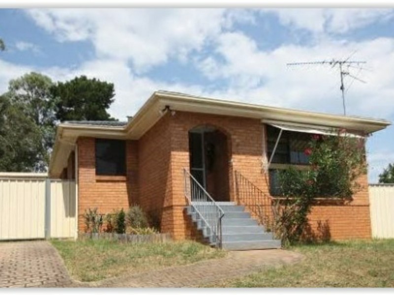 23 Kimberley Street, Leumeah NSW 2560