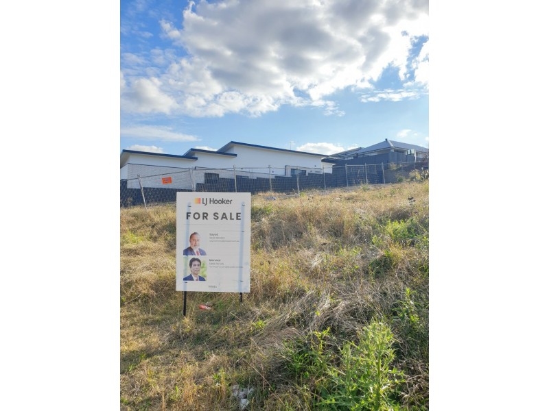 62 Poulton Terrace, Campbelltown NSW 2560