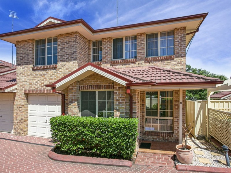 Unit 2/1-3 Meehan Place, Campbelltown NSW 2560