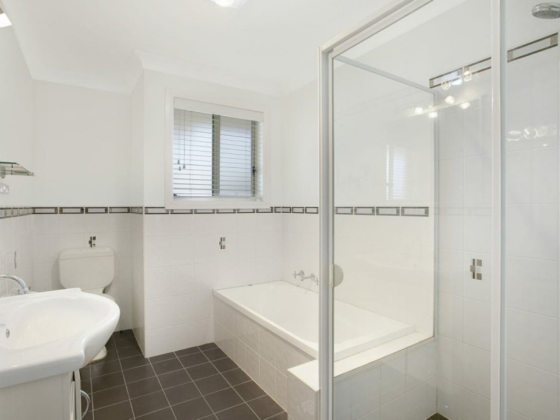 Unit 2/1-3 Meehan Place, Campbelltown NSW 2560