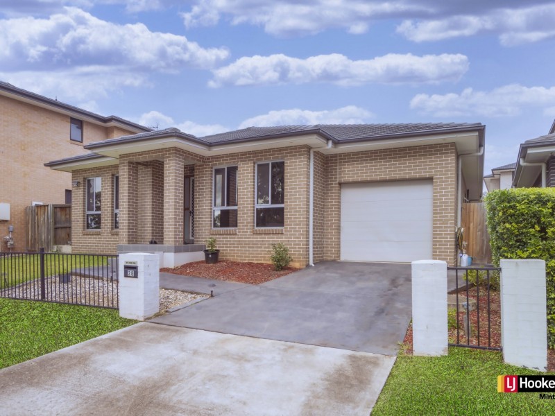 28 Mortimer Street, Minto NSW 2566