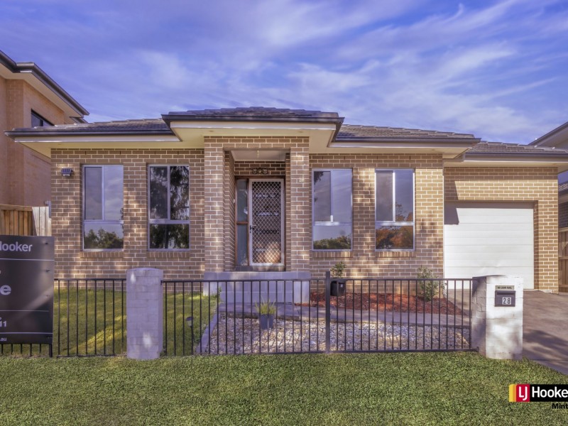 28 Mortimer Street, Minto NSW 2566